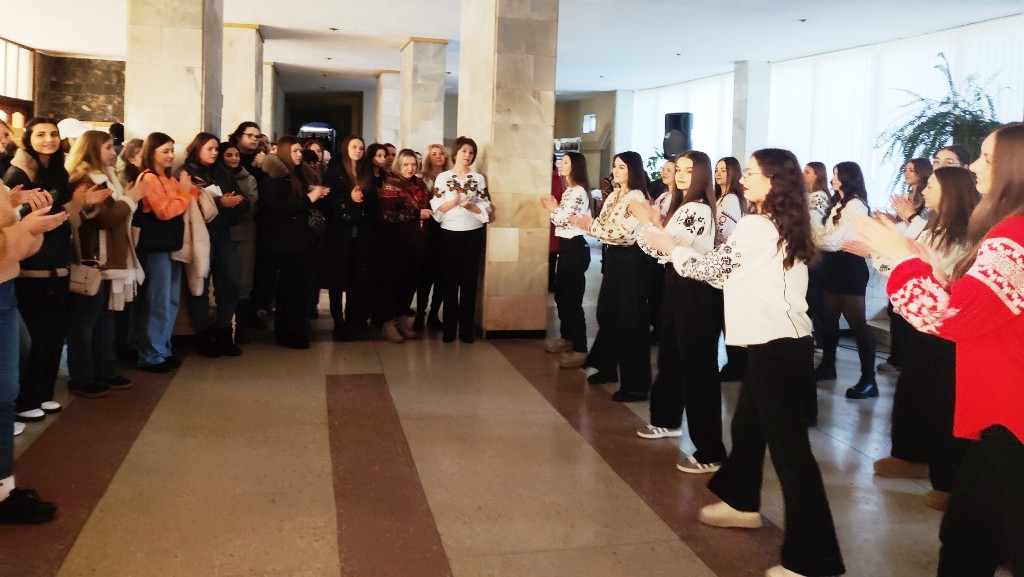 Флешмоб з участю студентів ФІЖ